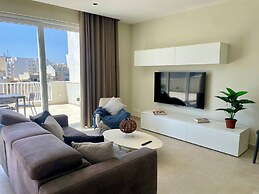 Bugibba Square Seafront LUX Apartments