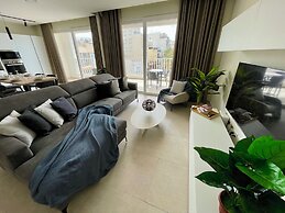 Bugibba Square Seafront LUX Apartments