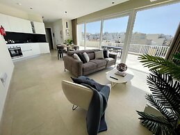 Bugibba Square Seafront LUX Apartments