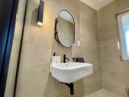 Bugibba Square Seafront LUX Apartments