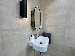 Bugibba Square Seafront LUX Apartments