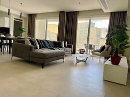 Bugibba Square Seafront LUX Apartments