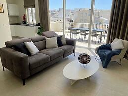 Bugibba Square Seafront LUX Apartments