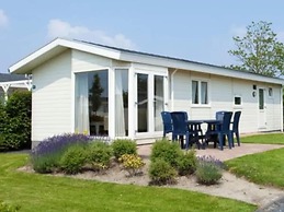 Cozy Chalet With a Combination Microwave