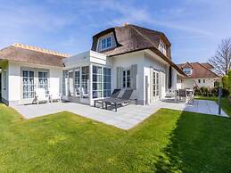 Villa in Domburg Near the sea