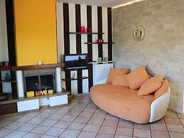 Belvilla by OYO Madonnina Dodici