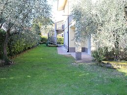 Belvilla by OYO Madonnina Dodici