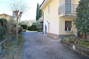 Lazise Serene Garden Escape