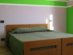 Belvilla by OYO Madonnina Dodici