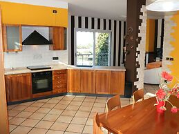 Belvilla by OYO Madonnina Dodici