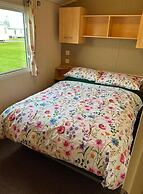 Seaside Escape Lodge at Martello Beach, Jaywick