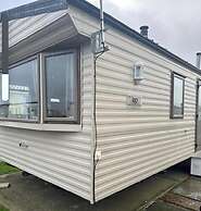 Seaside Escape Lodge at Martello Beach, Jaywick
