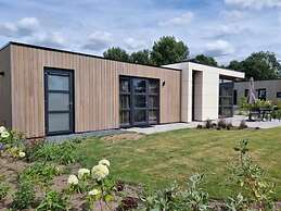 Sustainable Home Near the Golf Course