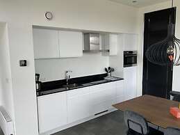 Sustainable Home Near the Golf Course