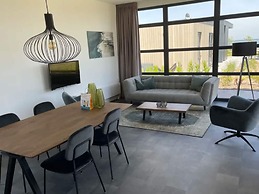 Sustainable Home Near the Golf Course