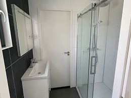 Sustainable Home Near the Golf Course