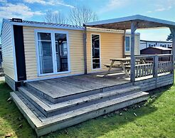 Charming Breebos Getaway