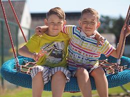 Nice Chalet With Microwave, 39 km. From Antwerp