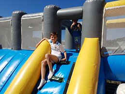 Nice Chalet With Microwave, 39 km. From Antwerp