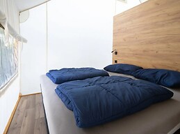 Tent Lodge With Airco, Lakeside