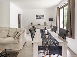 Holiday Home With Roofed Swimming Pool