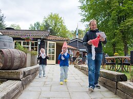 Cozy Chalet Near a National Park