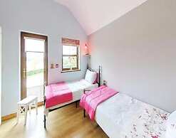 Holiday Home Near Mumbles Pier