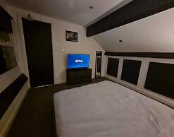 Holiday Home Near Mumbles Pier