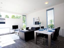 Modern Holiday Home in Velsen-zuid
