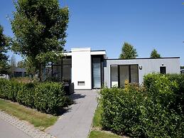 Modern Holiday Home in Velsen-zuid