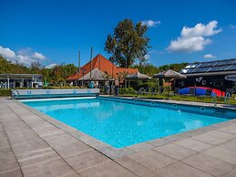 Modern Holiday Home in Velsen-zuid