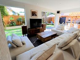 Luxurious Villa With Private spa Near Beach