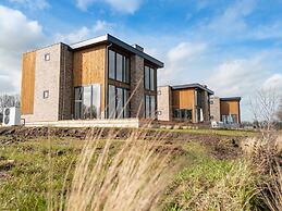 Luxury Villa With Dishwasher