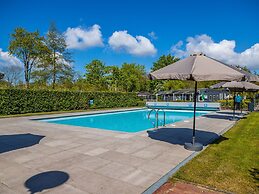 Chalet Near the Golf Course on a Holiday Park