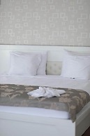 Bruti Hotel