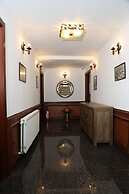 Bruti Hotel