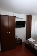 Bruti Hotel