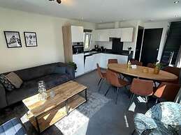 Modern Chalet With 2 Bathrooms, Near De Efteling