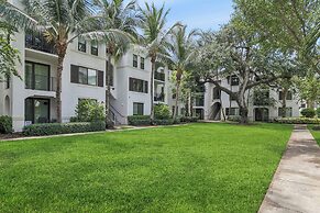 Kasa Hollywood Ft. Lauderdale