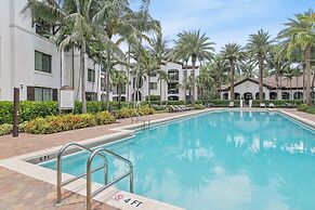 Kasa Hollywood Ft. Lauderdale