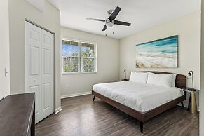 Kasa Hollywood Ft. Lauderdale