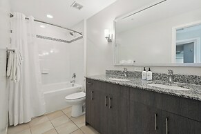 Kasa Hollywood Ft. Lauderdale