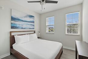 Kasa Hollywood Ft. Lauderdale