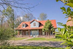 Villa in Weerterbergen With Private Sauna