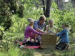 Restyled Villa With Sauna, Near a Nature Reserve