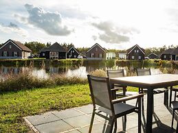 Thatched Villa on a Holiday Park