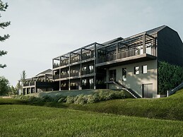 Nice Room in a Natural Resort Near Neufchateau