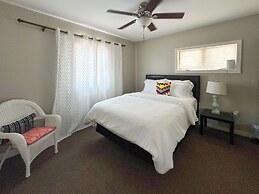 Upstay -10 Waterfront Mansion with Jetty