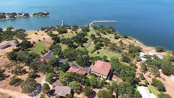 Upstay -10 Waterfront Mansion with Jetty