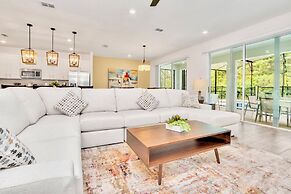 Upstay 19 Resort Home Pool HotTub Disney